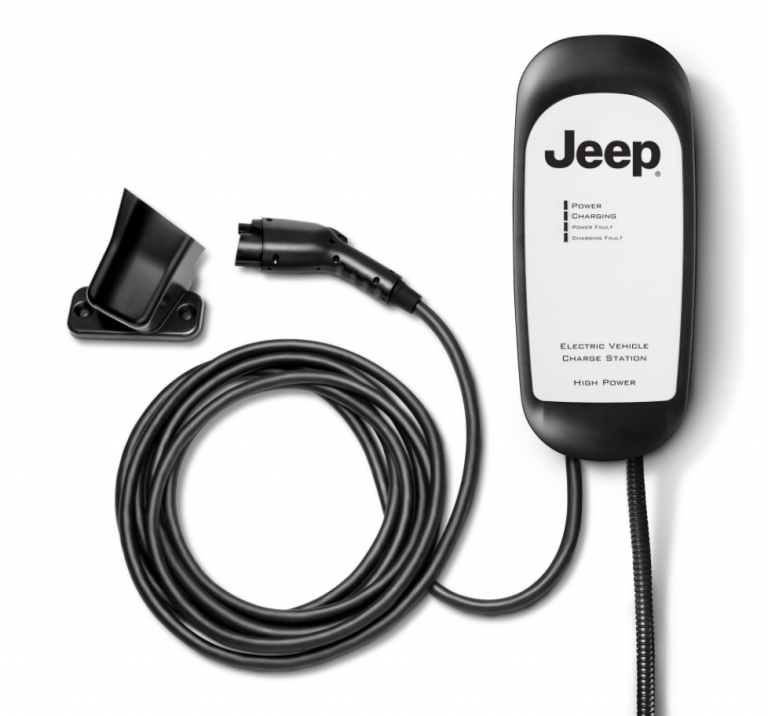 Mopar presenta nuevos cargadores de pared enchufables para el hogar para los modelos Jeep® 4xe y Chrysler Pacifica