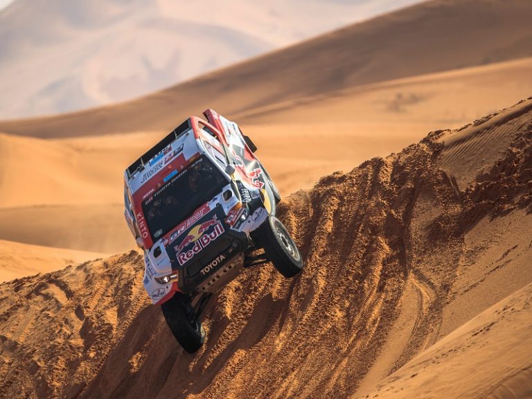 El Rally Dakar 2022 llega a Riad tras salvar la larguísima Etapa 4