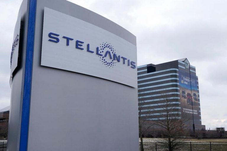 Stellantis y LG Energy abrirán una planta de baterías para vehículos eléctricos de 4.100 millones de dólares en Canadá en 2024