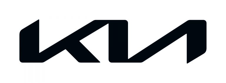Kia America dona más de $1,800,000 a organizaciones comunitarias y programas de becas que benefician a estudiantes de color y estudiantes necesitados