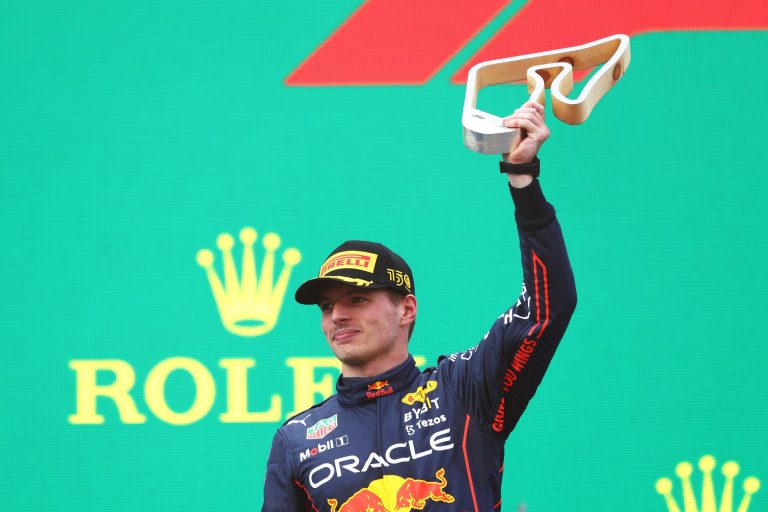 SEGUNDA POSICIÓN PARA VERSTAPPEN EN EL ECUADOR DEL CAMPEONATO