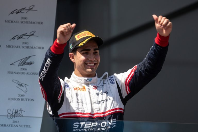 Correa sube al podio en Zandvoort por primera vez desde su regreso; victoria de Collet