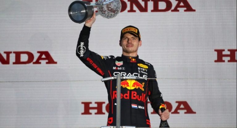 Verstappen domina un GP de Japón acortado por la lluvia y ya es bicampeón
