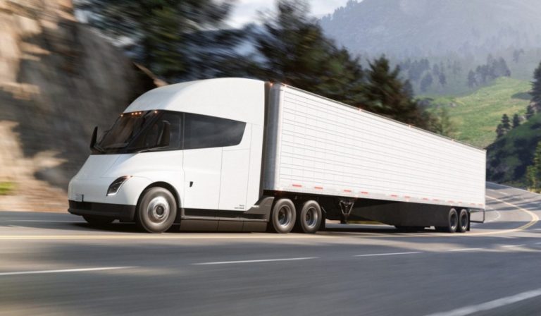Tesla Semi: las primeras unidades se entregan el 1 de diciembre