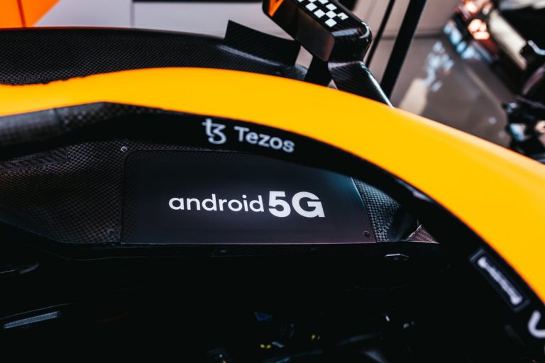 McLaren utilizará pantallas publicitarias digitales en sus Autos de F1
