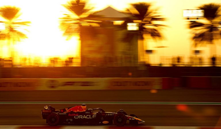 Verstappen no acusa la falta de rodaje y lidera los Libres 2 de Abu Dabi