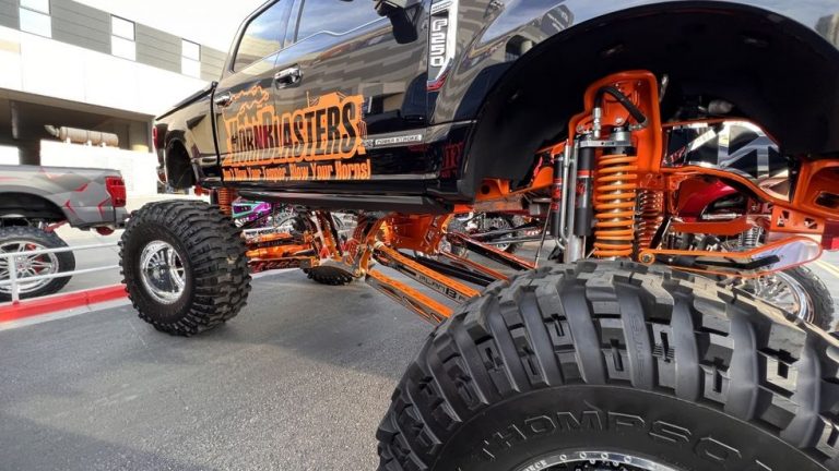 TuningMundo SEMA Show Las Vegas 2022, donde el exceso nunca es excesivo