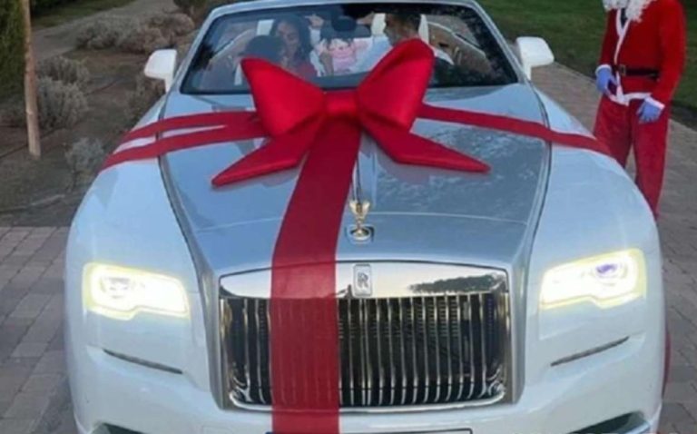 El último regalo de Georgina a Cristiano Ronaldo: un Rolls-Royce Dawn