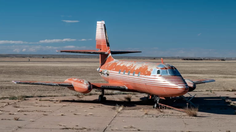 Puedes comprar el jet privado de Elvis Presley, pero probablemente no quieras