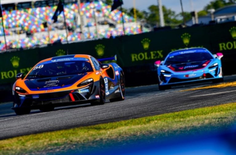 Artura GT4 impresiona en su debut en Daytona