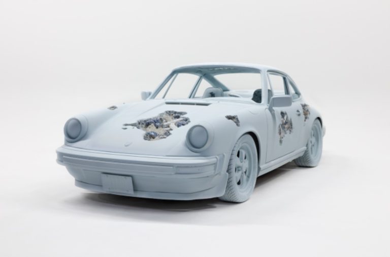 El artista Daniel Arsham presentará una exposición dedicada al automóvil en el Petersen Automotive Museum