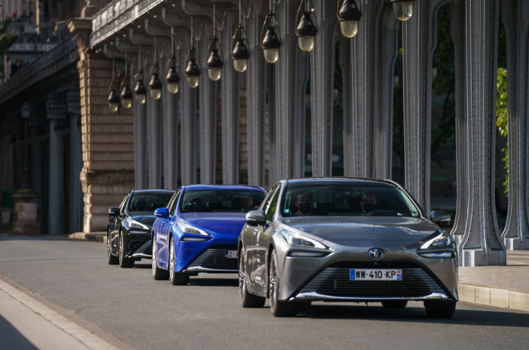 Ni eléctricos, ni híbridos. Toyota cree que la salvación del auto tiene que ser el hidrógeno