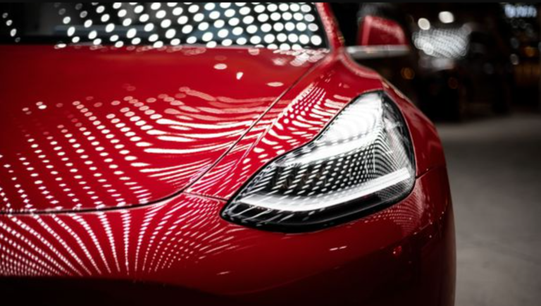 Tesla gana un juicio en EE.UU. por piloto automático