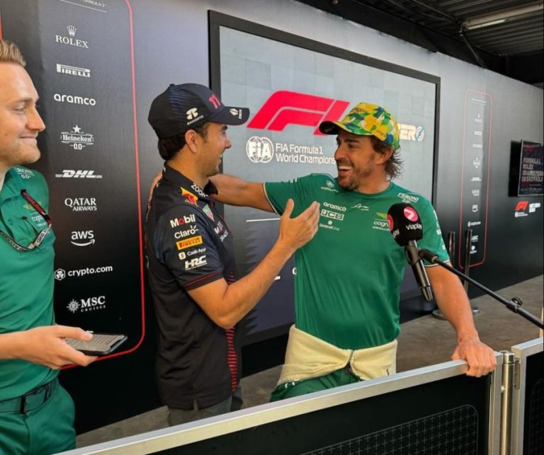 ¿Se abre un asiento de Fórmula 1 para Checo Pérez esta temporada?