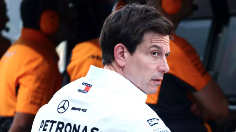 Red Bull alinea al sucesor de Max Verstappen mientras Toto Wolff consigue un mega acuerdo con Mercedes