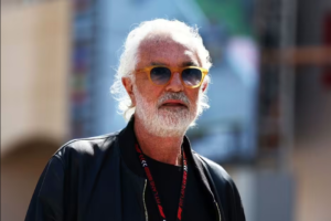 Flavio Briatore, exjefe de Renault, fue operado del corazón en Milán