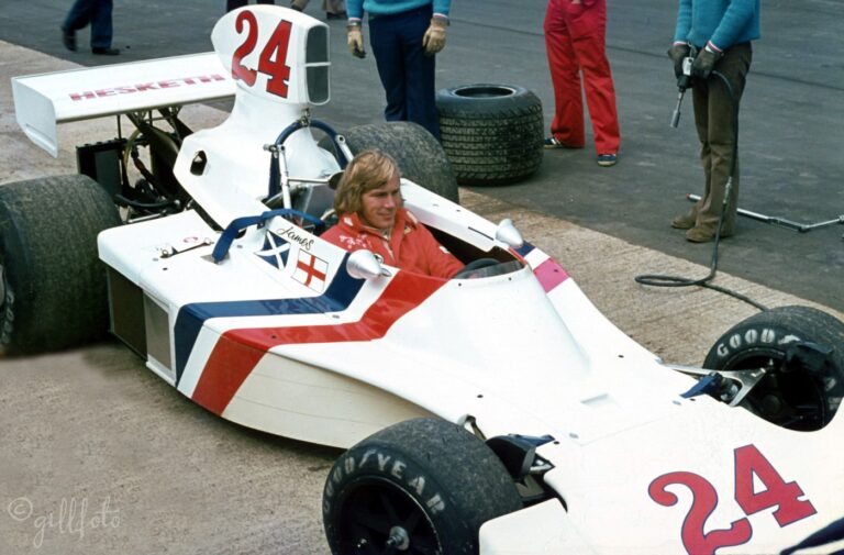 Un día como Hoy: Primera salida del Hesketh de James Hunt