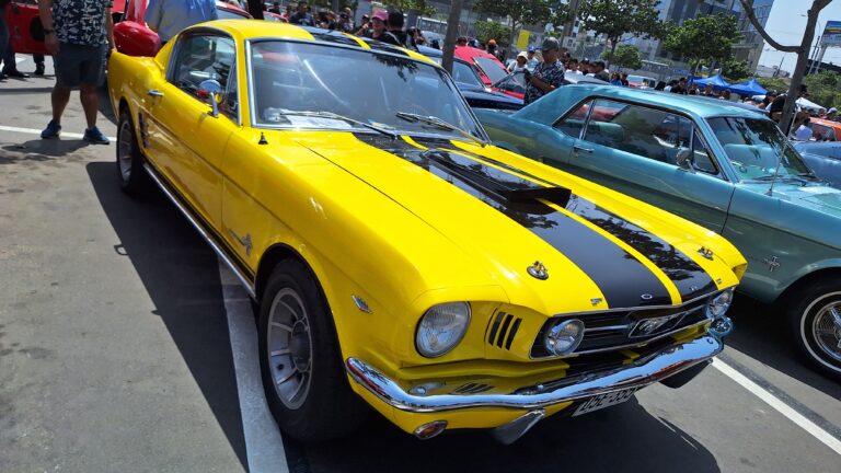 El Mustang Club Perú celebró a lo grande el 60° aniversario del Mustang en el Jockey Plaza