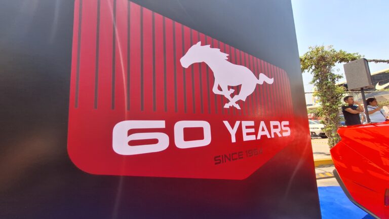 El Mustang Club Perú celebró a lo grande el 60° aniversario del Mustang en el Jockey Plaza