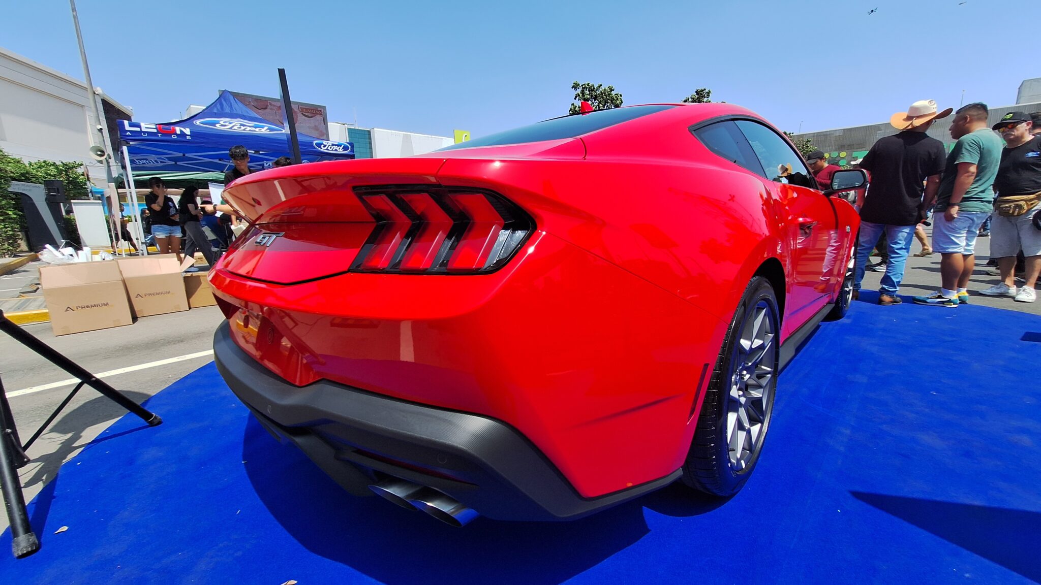 El Mustang Club Perú celebró a lo grande el 60° aniversario del Mustang en el Jockey Plaza