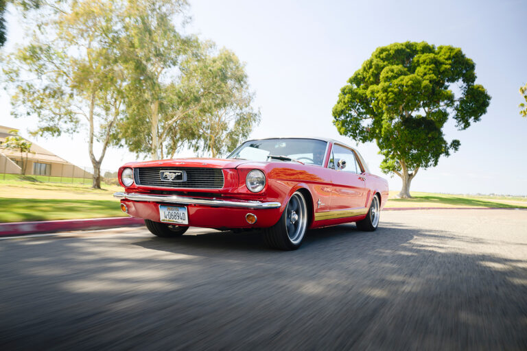 El clásico Mustang de 1965 de Alan Mann Racing (AMR) electrificará el concurso de La Jolla