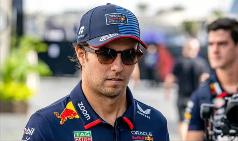 Checo Pérez está bajo mucha presión para conservar su asiento en Red Bull para la temporada 2025