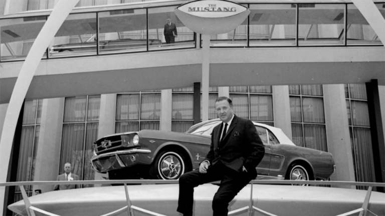 Un día como hoy hace 60 años nace el Ford Mustang