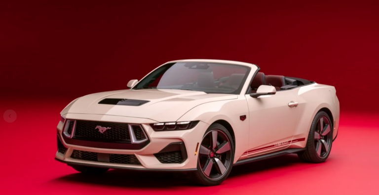 Ford Mustang 2025 «60th Anniversary», agrega un estilo retro a un pony moderno
