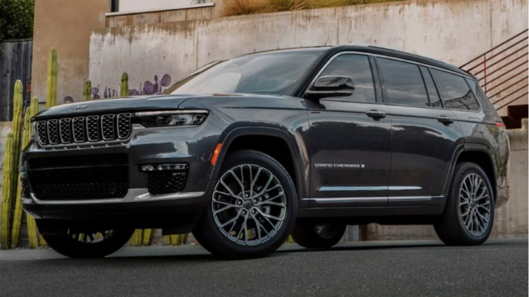 Se rumorea que el Jeep Grand Cherokee 2025 tendrá cuatro opciones de motores de 2.0 litros