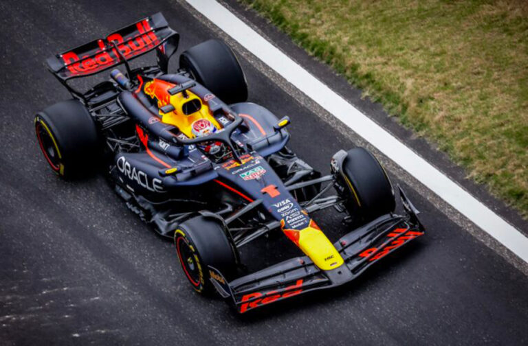 Max Verstappen gana el primer sprint del año en Shanghai