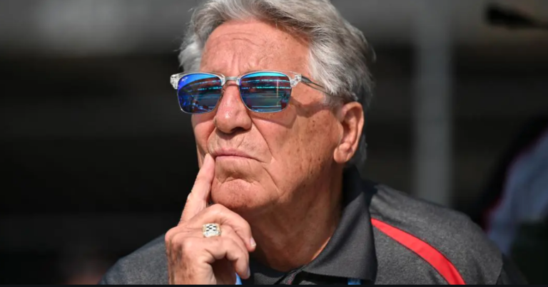 Mario Andretti amenazado por Greg Maffei (CEO de Liberty Media) en Miami