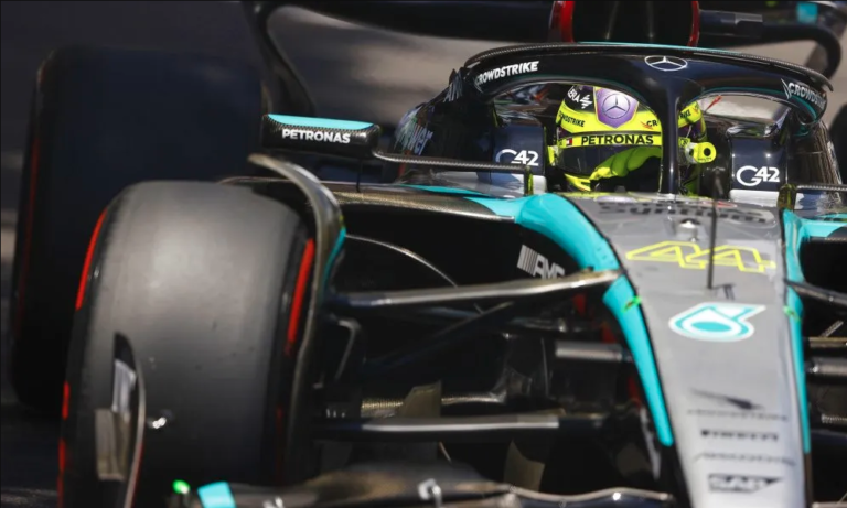 Hamilton animado por las mejoras de Mercedes tras la actuación de Russell en Mónaco