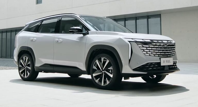 Nuevo Geely Boyue L sale al mercado