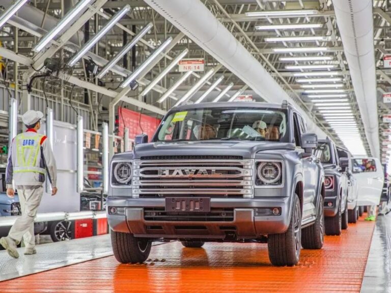 El nuevo Haval H9 sale de la línea de producción en China