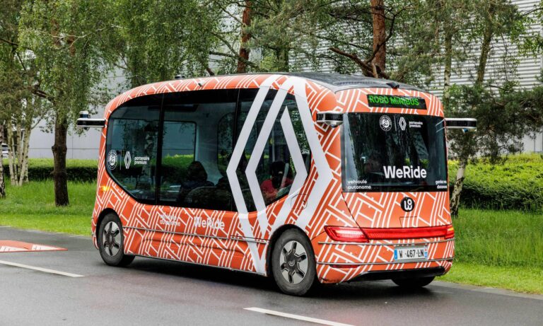 El Grupo Renault apuesta por la conducción autónoma en el transporte público