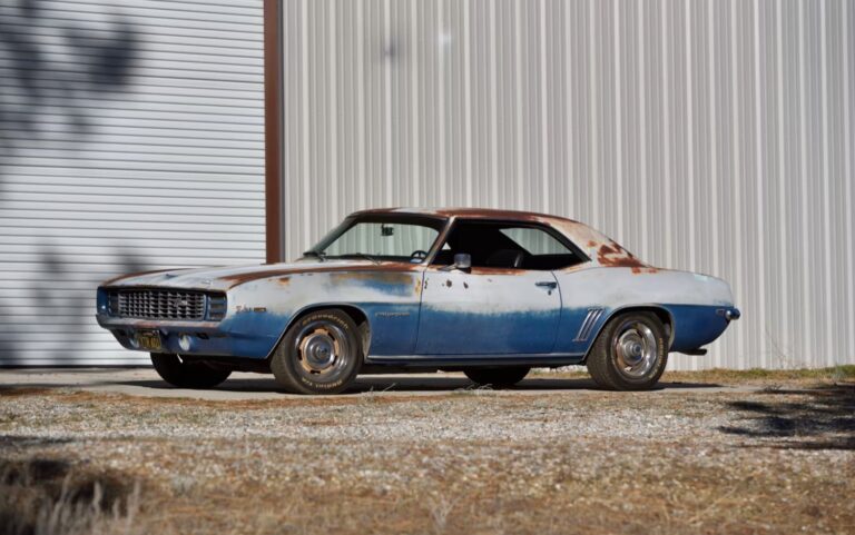 El Chevy Camaro RS Z/28 1969 de Paul Walker será subastado