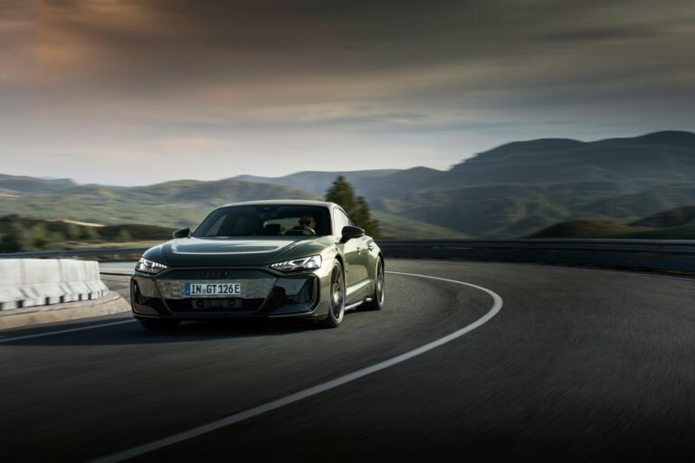 Audi e-tron GT 2025 se renueva y ahora produce hasta 912 HP