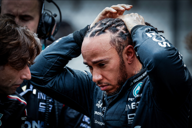 La FIA sanciona a Mercedes tras el extraño incidente con Hamilton en Austria