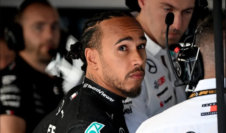 Tras las lágrimas, Hamilton y Wolff siguen adelante, cada uno por separado