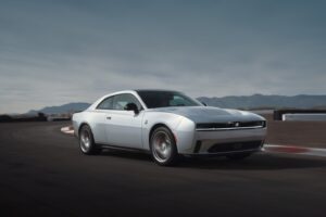 Dodge Charger Daytona 2024: ¿Tiene lo necesario para reavivar la llama?