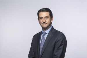 El presidente y director de operaciones global de Hyundai, José Muñoz, nombrado Ejecutivo del Año por NEMPA