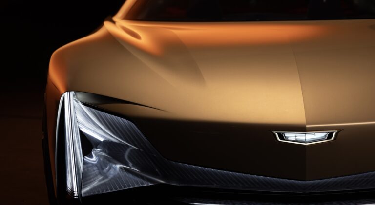 Cadillac presenta concepto Opulent Velocity: el futuro del lujo y el rendimiento totalmente electrificado