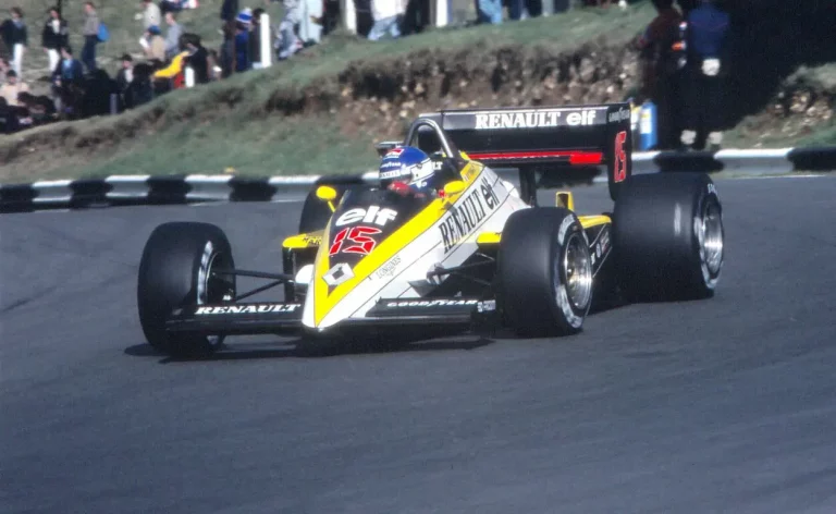 La historia del último acto de Renault en los 80’s, en una situación complicada que recuerda un poco a la actualidad de Alpine