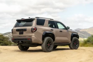 El icónico 4Runner de Toyota recibirá una importante actualización para el 2025