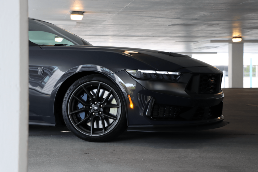 Fotos exclusivas del Ford Mustang Dark Horse 2024