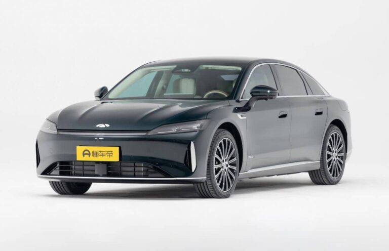 El Chery Fulwin A9 salió de la línea de producción como el vehículo número 15 millones