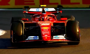 Tras una larga sesión, Sainz lidera la FP2 de México, mientras Russell y Verstappen sufren problemas