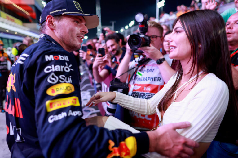 Kelly Piquet deja caer una críptica pista sobre el futuro de Max Verstappen