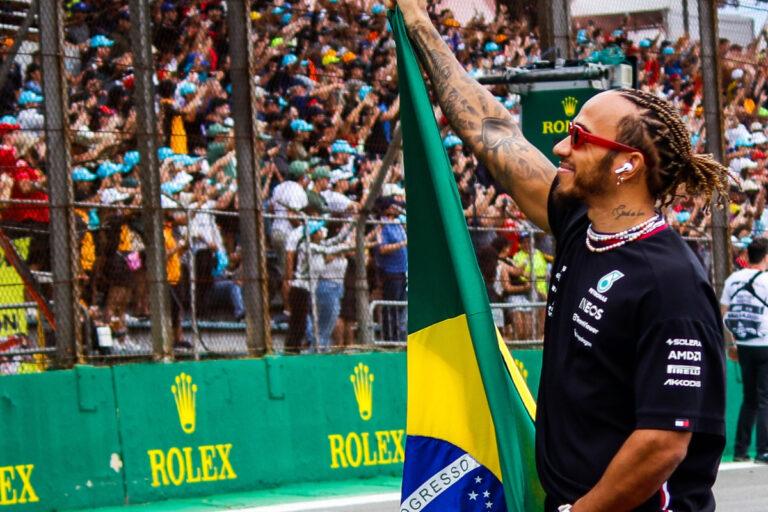 Lewis Hamilton listo para el homenaje a Senna en el GP de Brasil