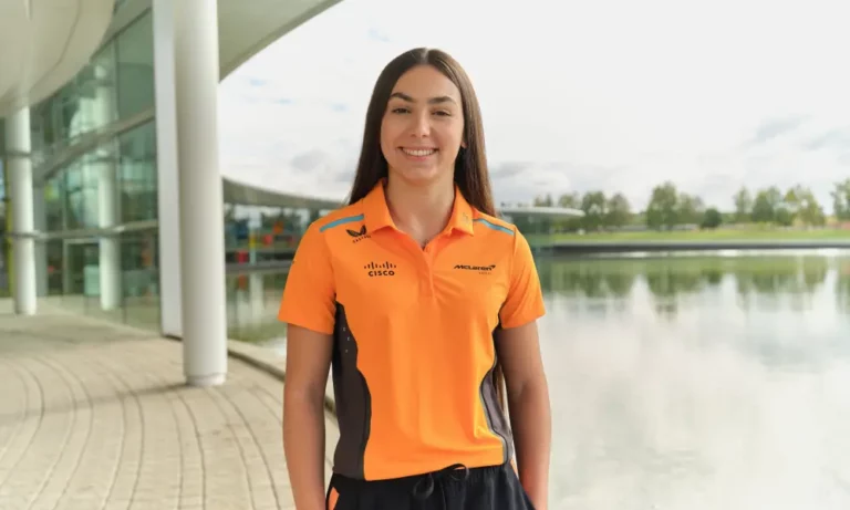 Ella Lloyd se une al programa de desarrollo de pilotos de McLaren